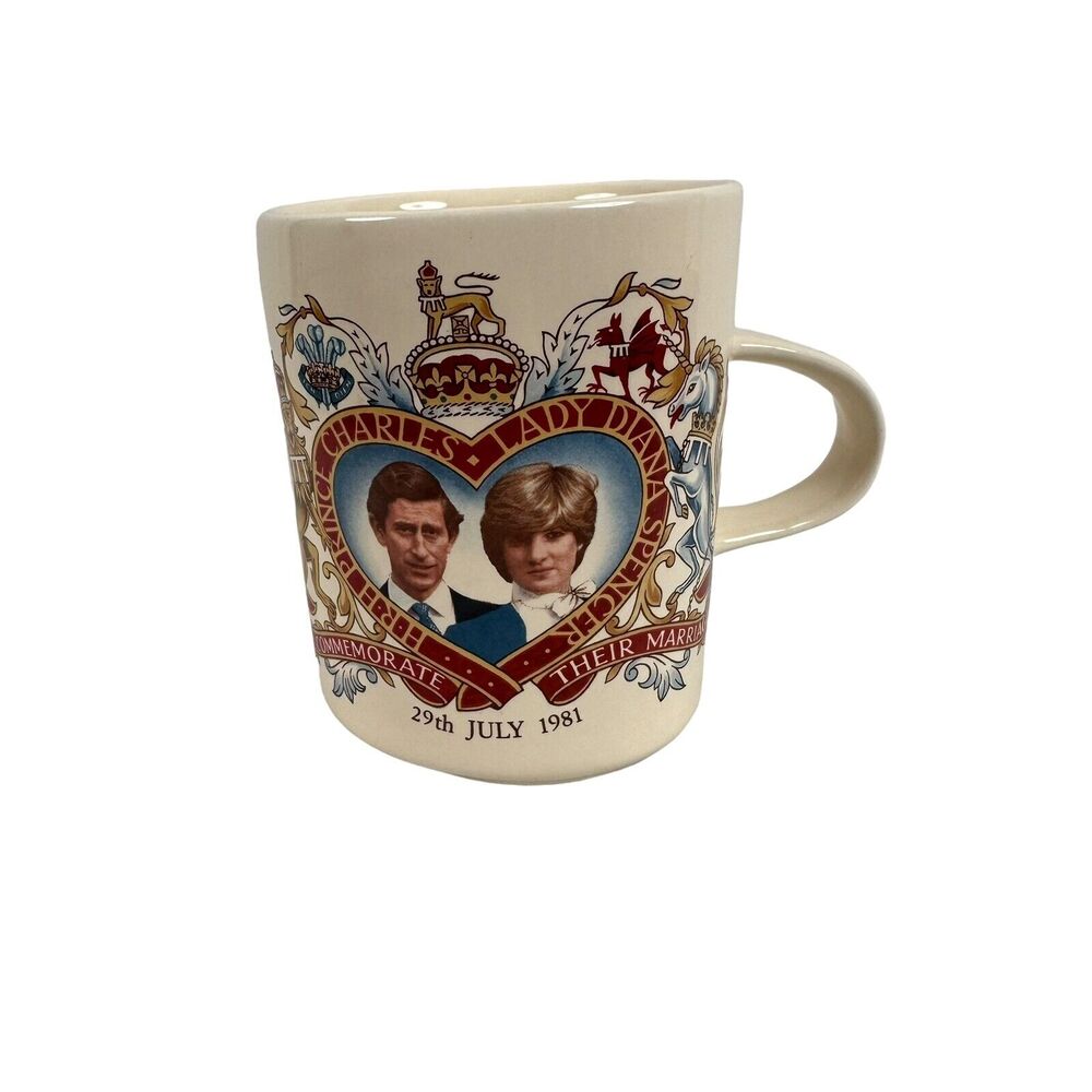 Prince Charles & Lady Diana Spencer Marriage Commemoration Mug 1981 England